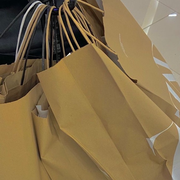 Meet the Posher Other - Meet your Posher, Kayla